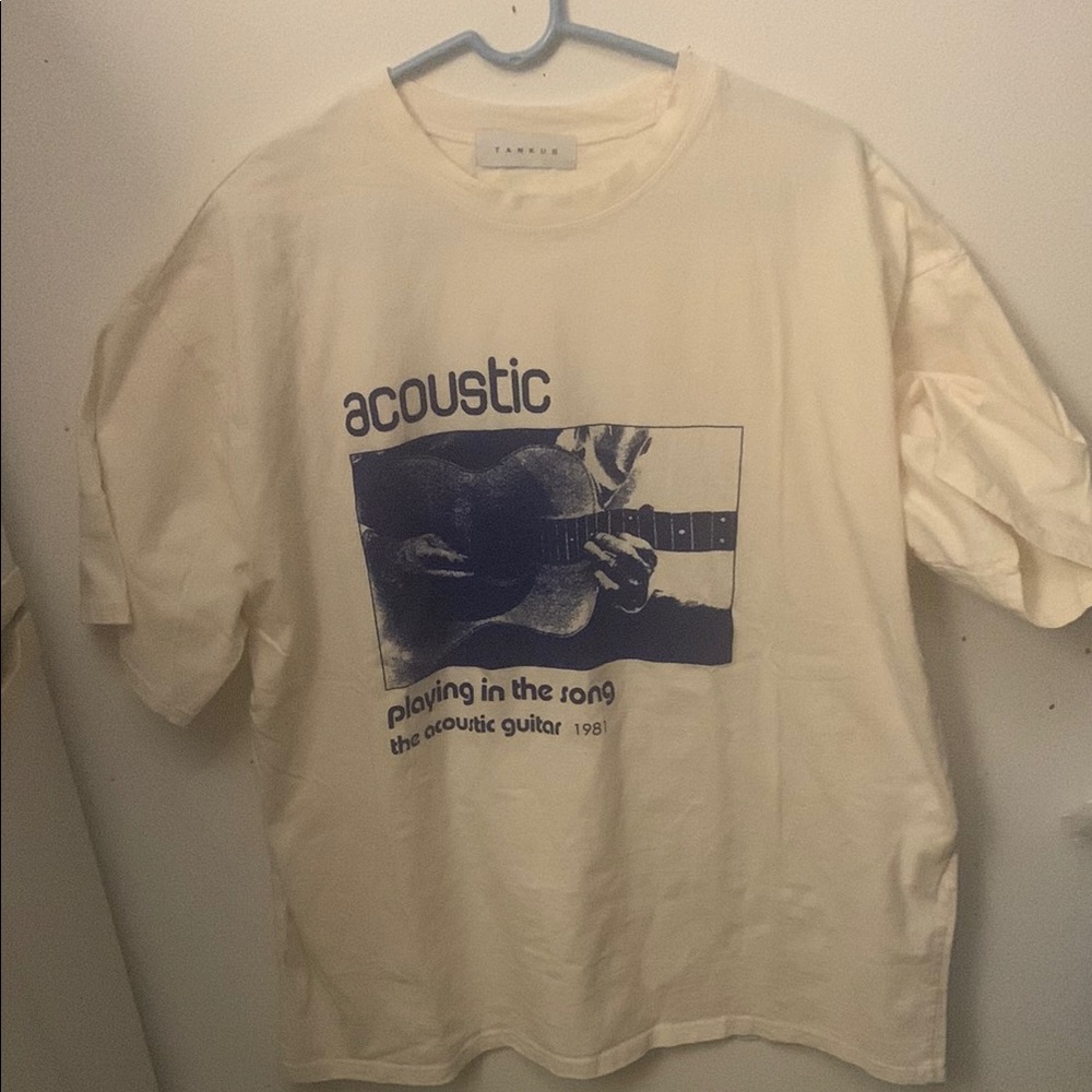 Tankus Playing the song The Acoustic Guitar 1981 Graphic T-Shirt in Cream SZ 2XL
